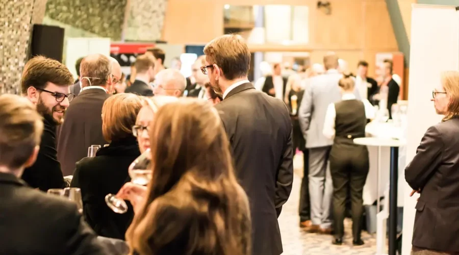 Influential Networking